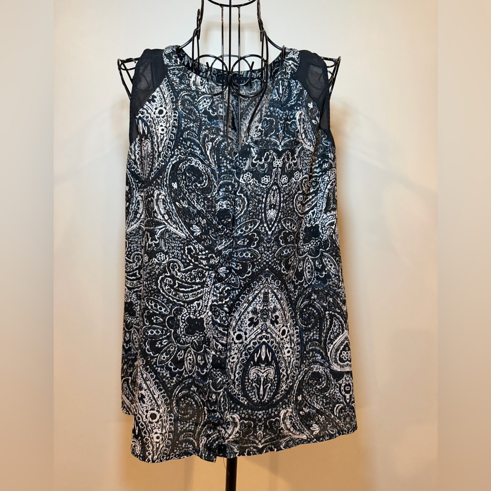 Sanctuary Black and White Paisley Sleeveless Tank